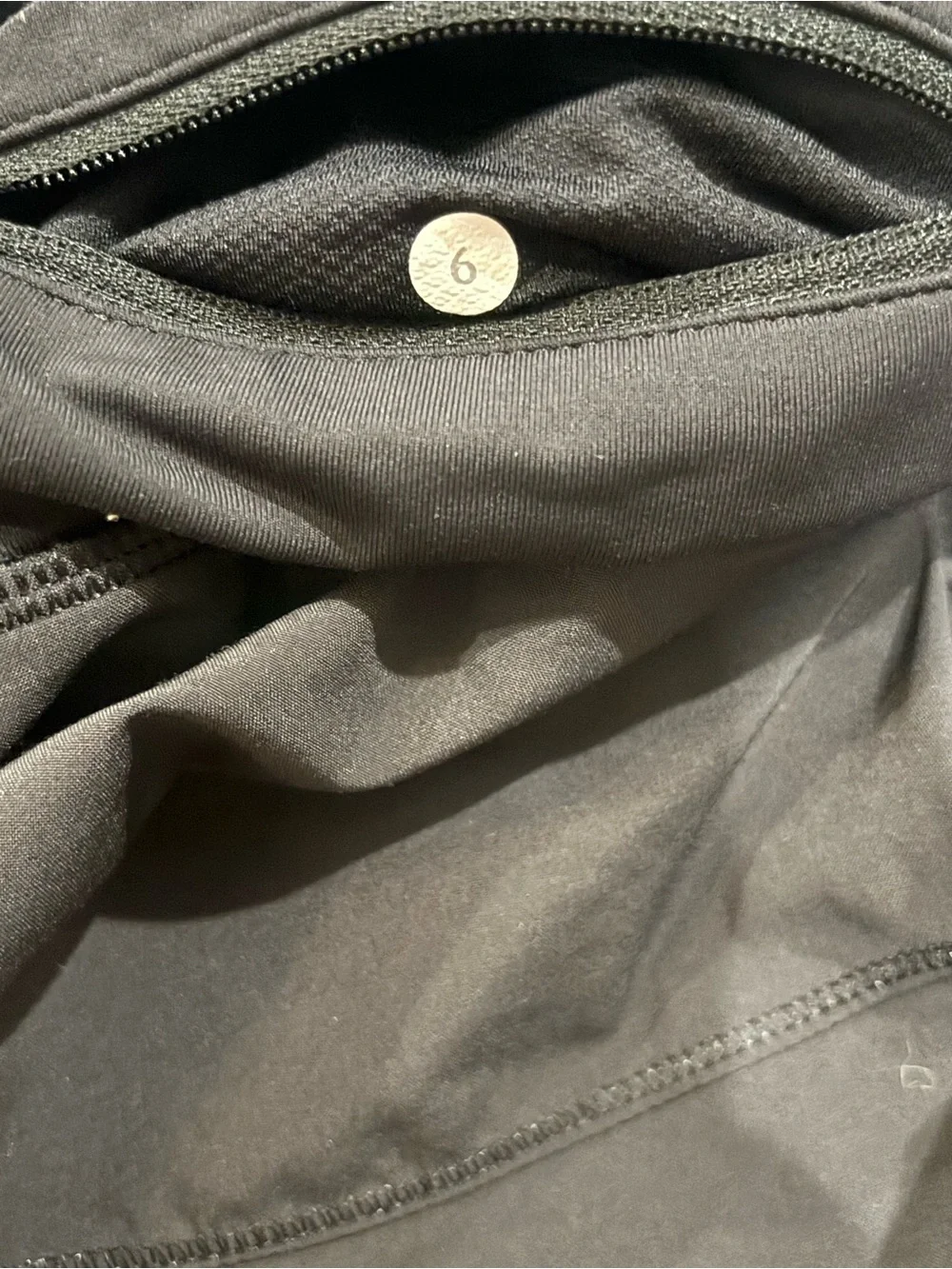 Lululemon Black Athletic Skirt with Zipper Pocket and pleated back, sz 6
